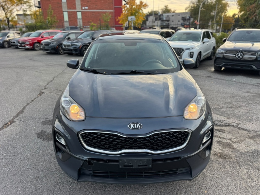 KIA Sportage LX 2022 — photo 2