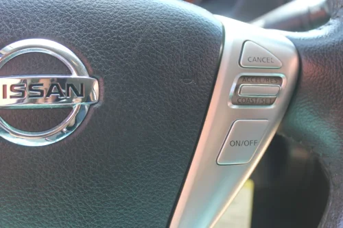 NISSAN Versa Note — photo 13
