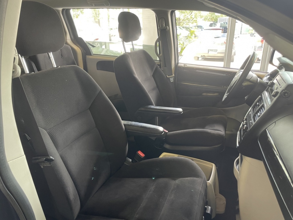 Dodge Grand Caravan SXT 2014 — photo 15