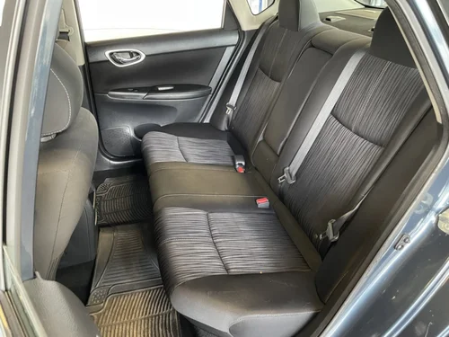 Nissan Sentra SV 2017 — photo 9