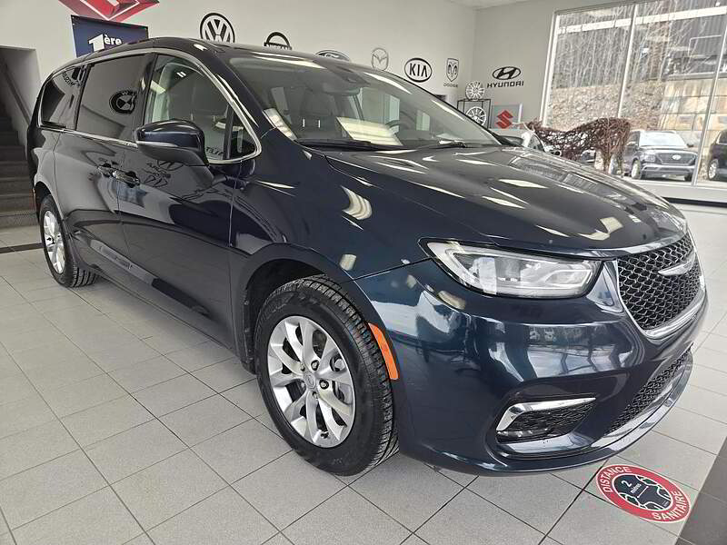 Chrysler Pacifica 2023 TOURING / AWD + 7 PLACES + CAMERA + CUIR + BLUETOOTH +++ — photo 3
