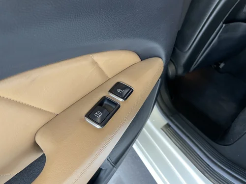 Mercedes-Benz CLS-Class CLS 550 2012 — photo 12