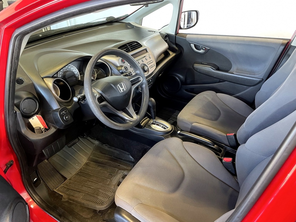 Honda Fit DX-A 2011 — photo 15