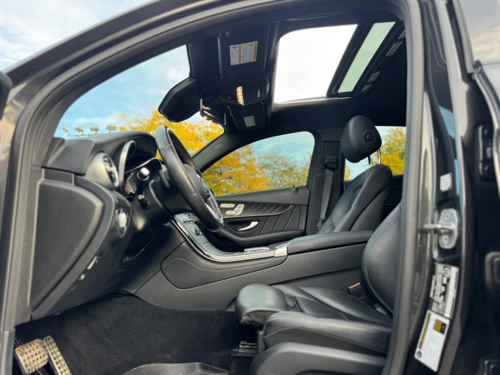 Mercedes-Benz GLC GLC 300 2021 — photo 13