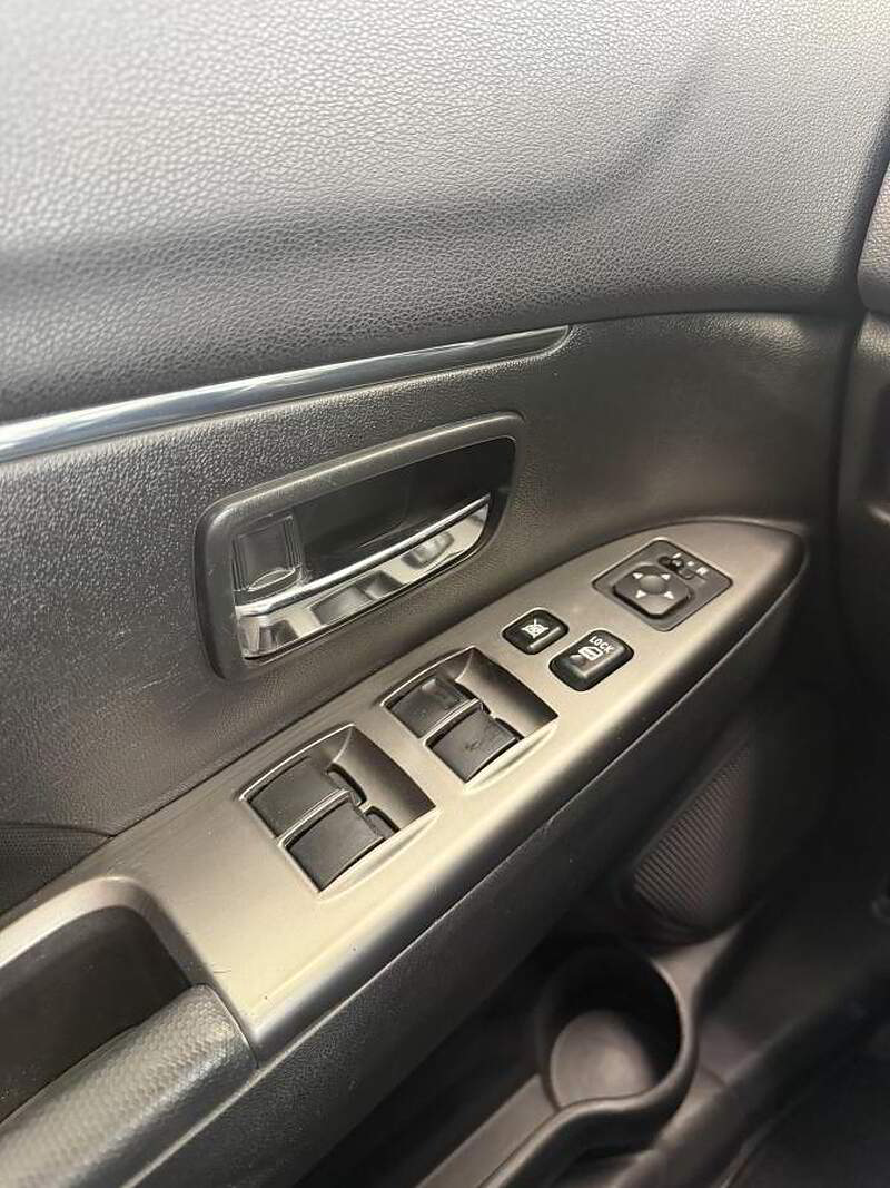 Mitsubishi RVR 2019 SE / AWD + CAMERA + BLUETOOTH ++++ — photo 17