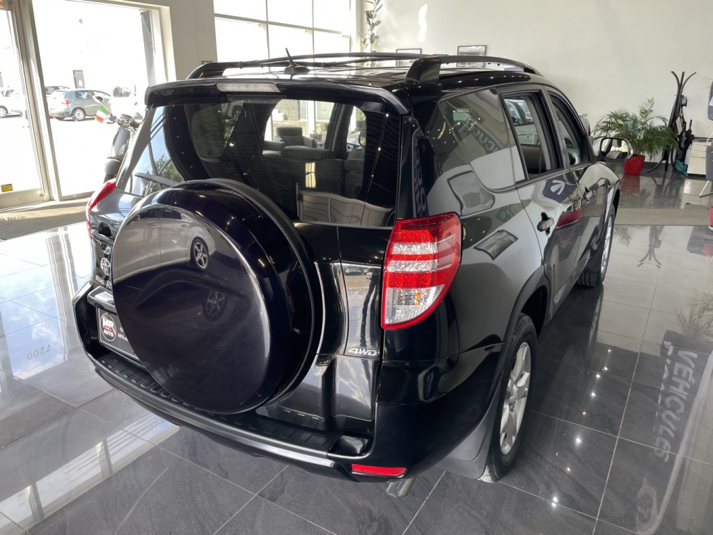 Toyota RAV4 De base 2010 — photo 7