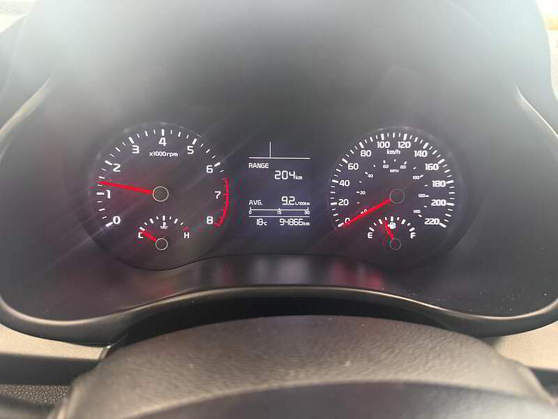 Kia Rio5 2019 LX / MANUEL + CAMERA + BLUETOOTH + BAS KM ++++ — photo 11