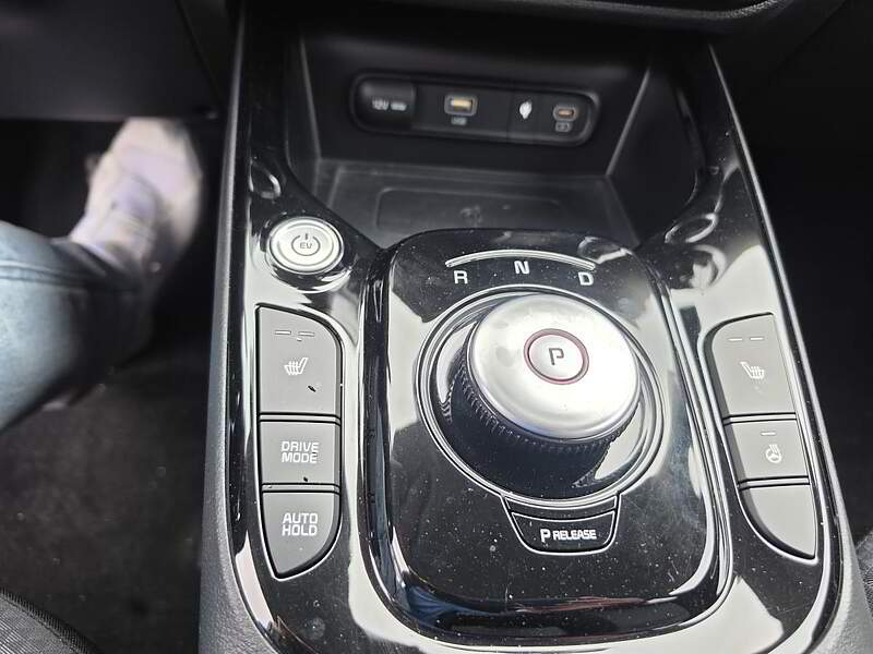 Kia Soul EV 2023 PREMIUM / AUTONOMIE 248 KM / GPS + CAMERA + BAS KM +++ — photo 19
