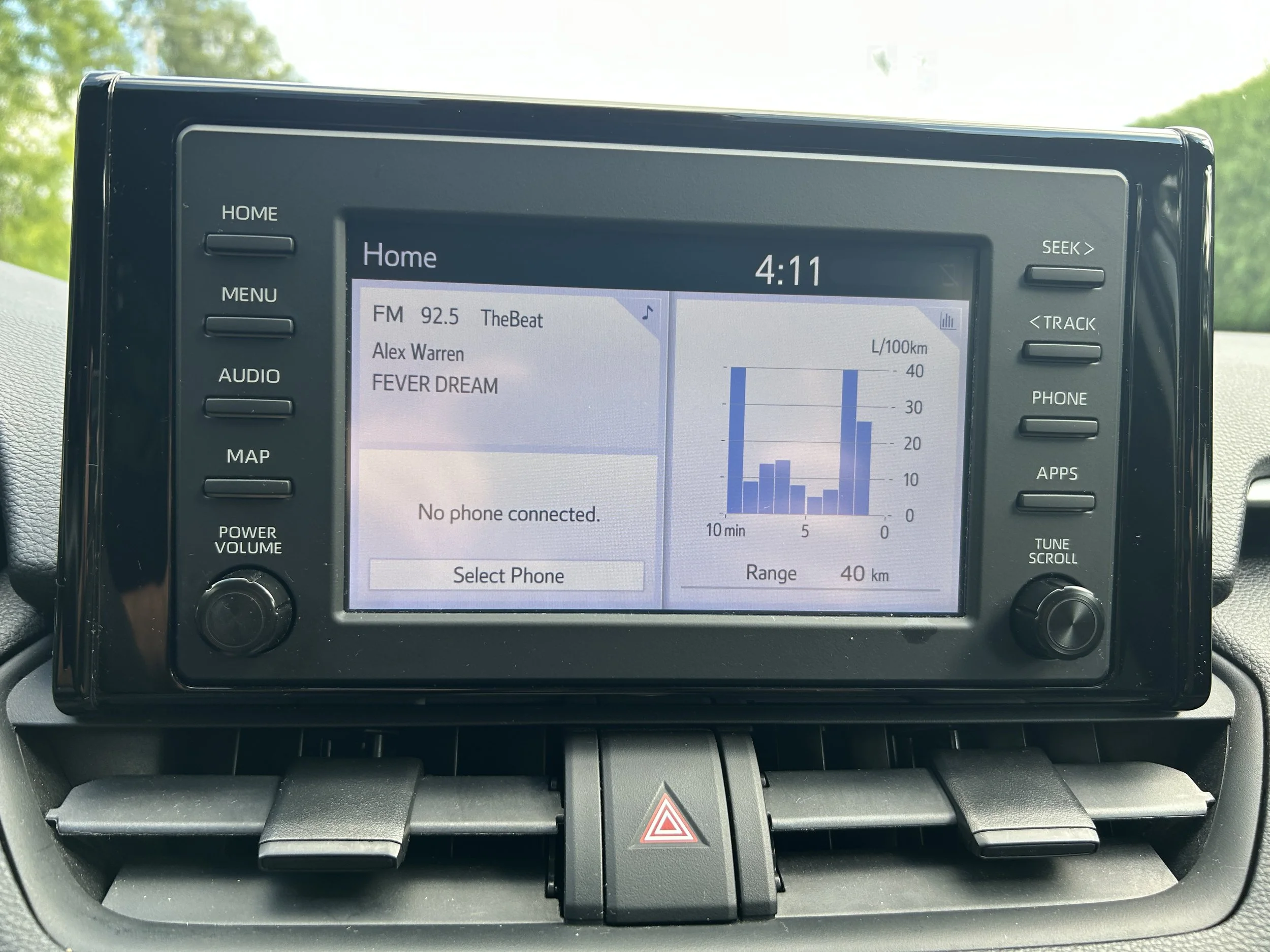 2021 Toyota Rav4 LE — photo 13