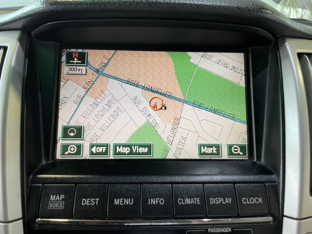 Lexus RX 400  2006 — photo 21