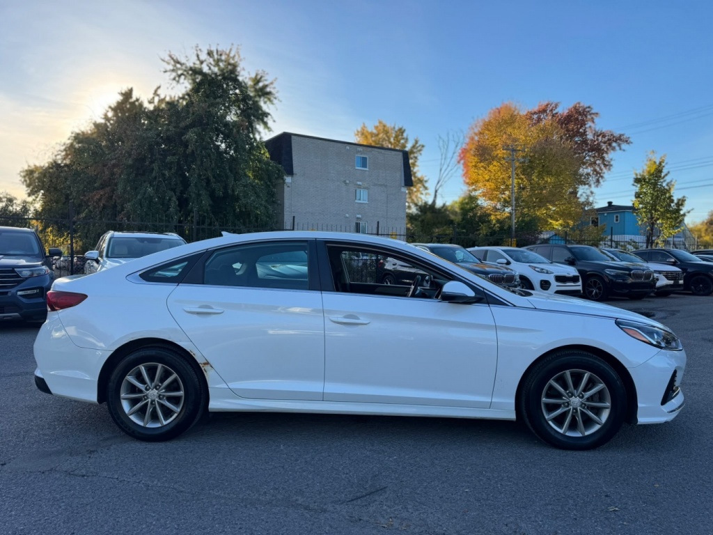 Hyundai Sonata GL 2018 — photo 8