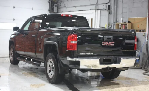 2017 GMC SIERRA CREW CAB 4X4 — photo 4