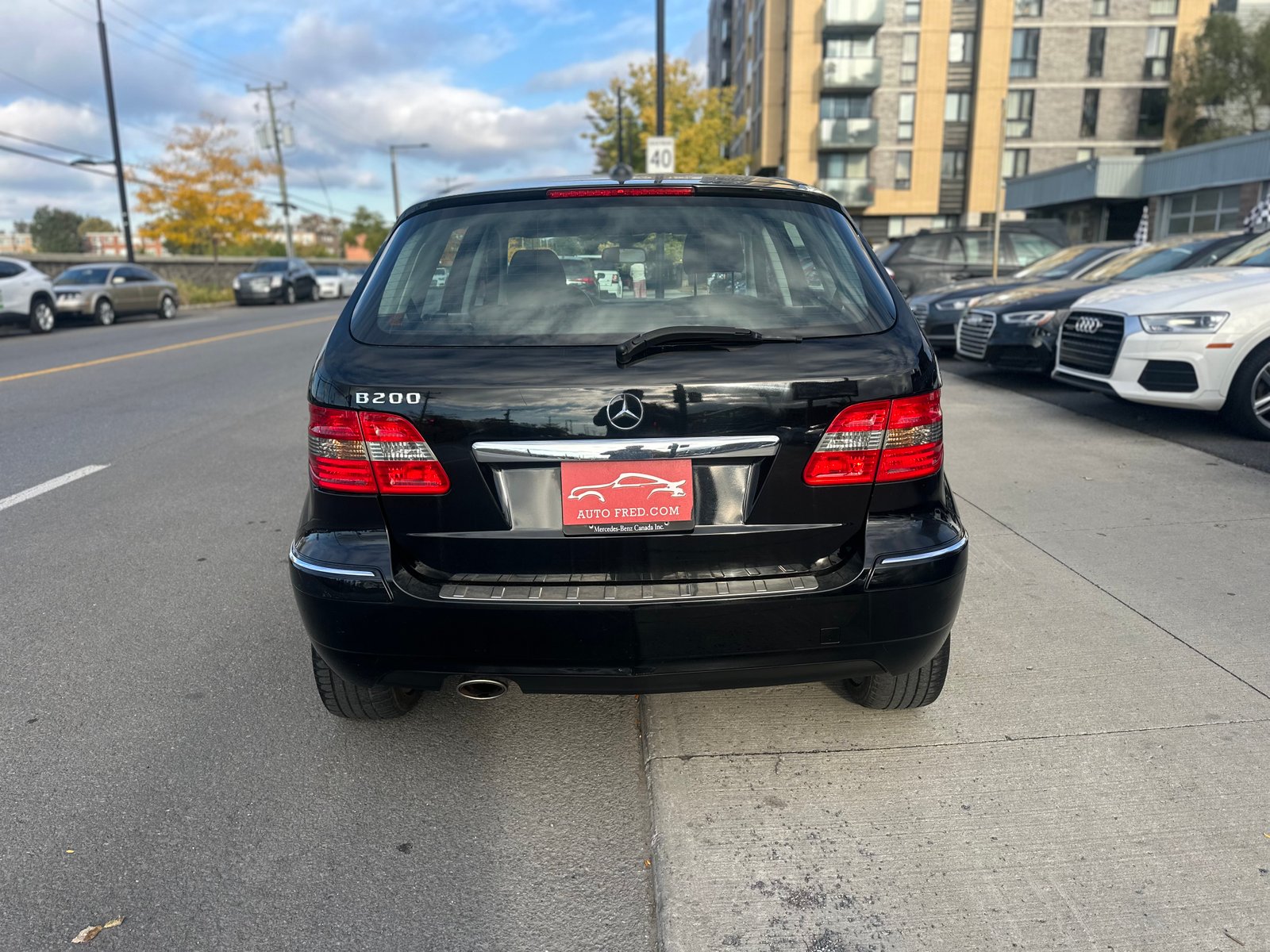Mercedes-Benz B200 2011 — photo 4
