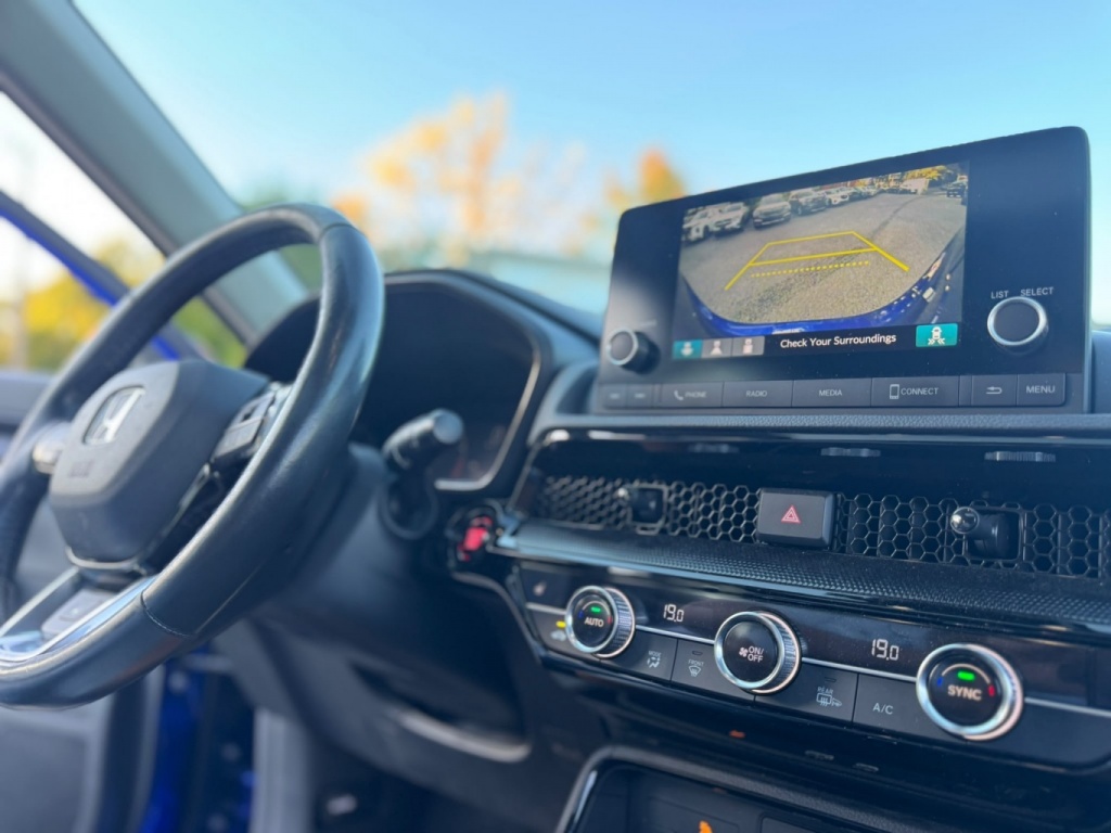 Honda CR-V Sport 2023 — photo 18