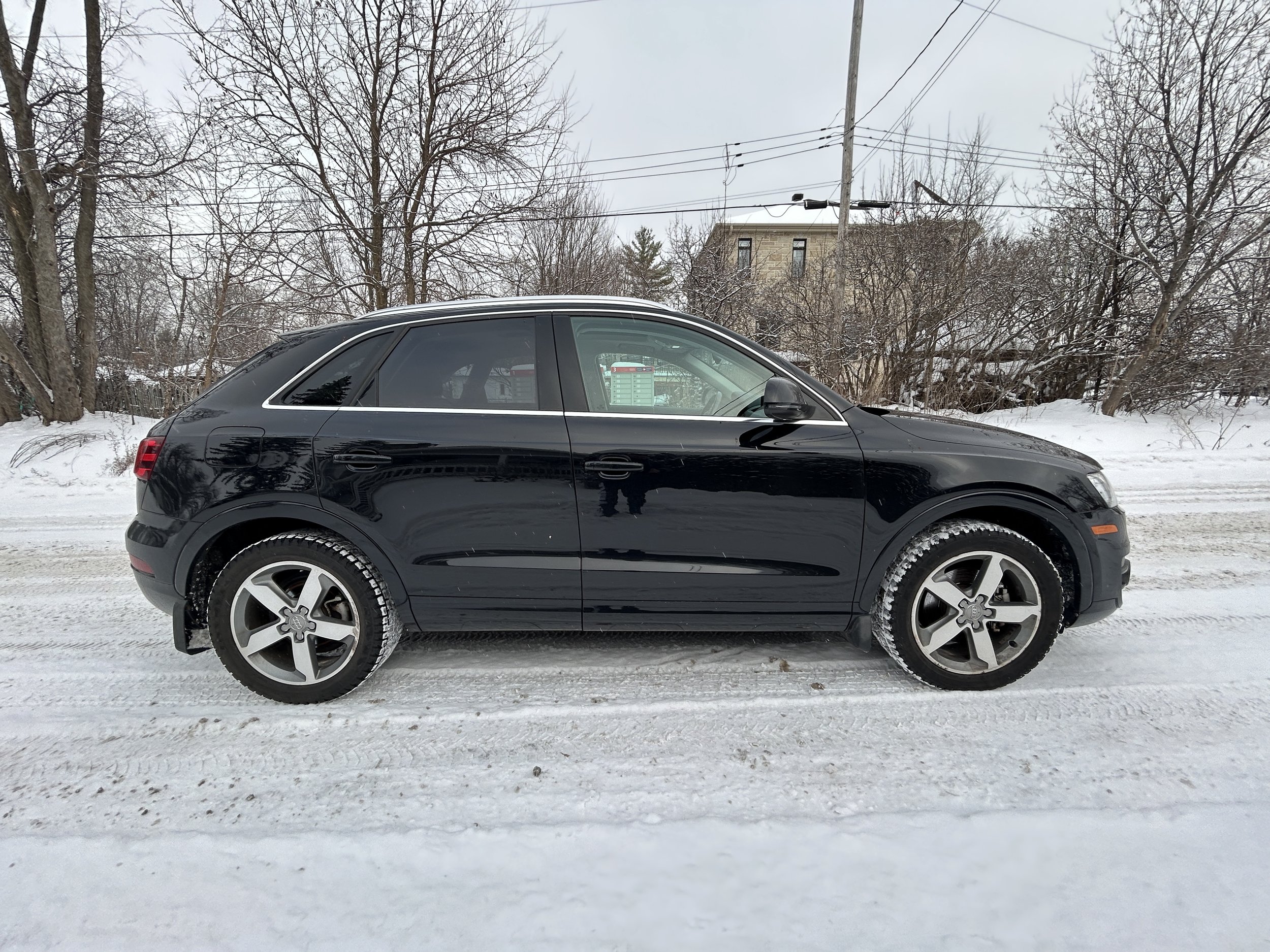 Audi Q3 2015 — photo 4