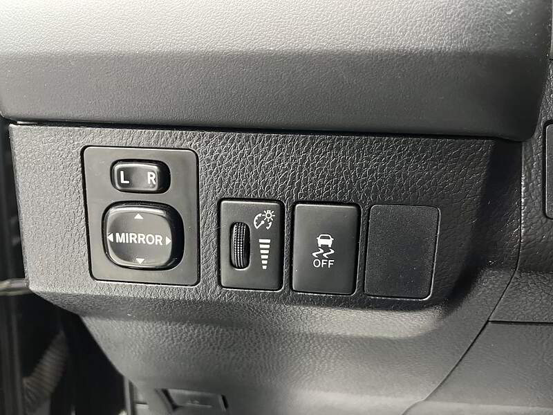 Toyota RAV4 2015 LE / TRACTION AVANT + AUTO + CAMERA + DÉMAREUR ++ — photo 15