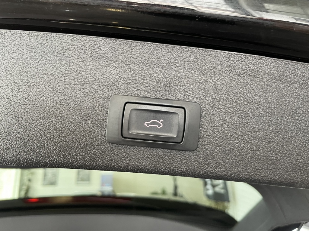 Audi Q5 2,0T Progressiv 2016 — photo 10