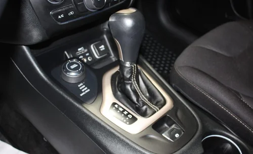 2015 JEEP CHEROKEE NORTH 4X4 — photo 12