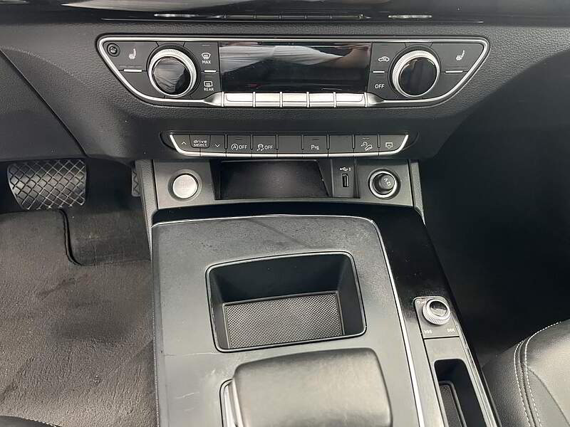 Audi Q5 2023 KOMFORT — photo 16