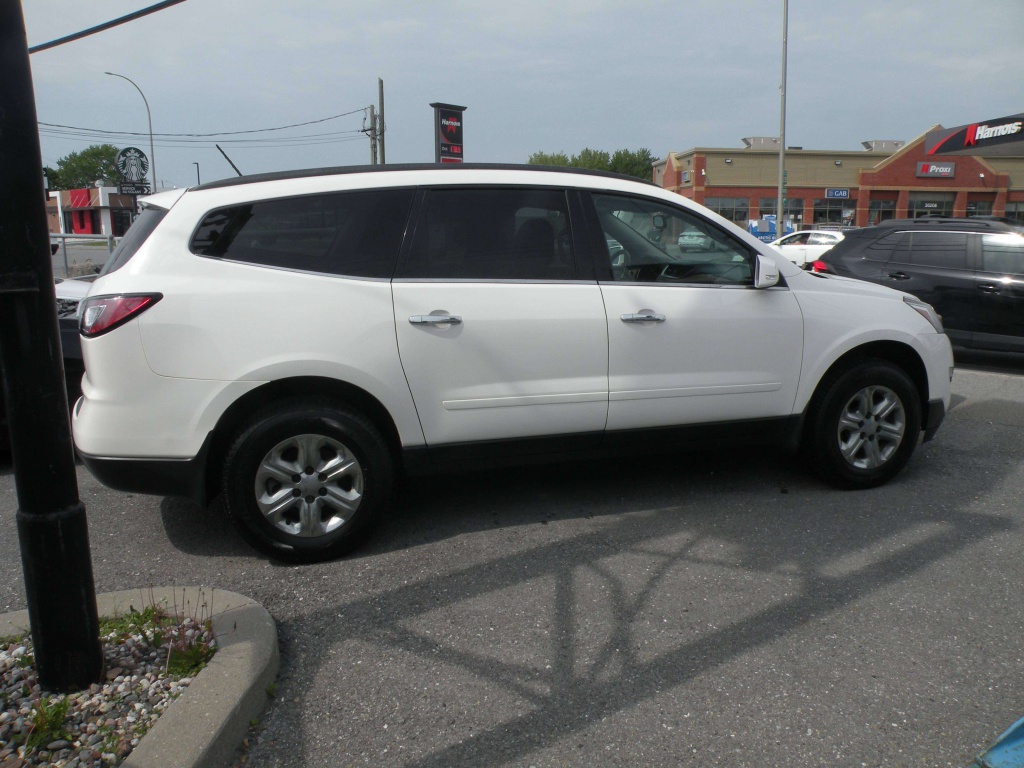 Chevrolet Traverse 1LT 2014 — photo 3