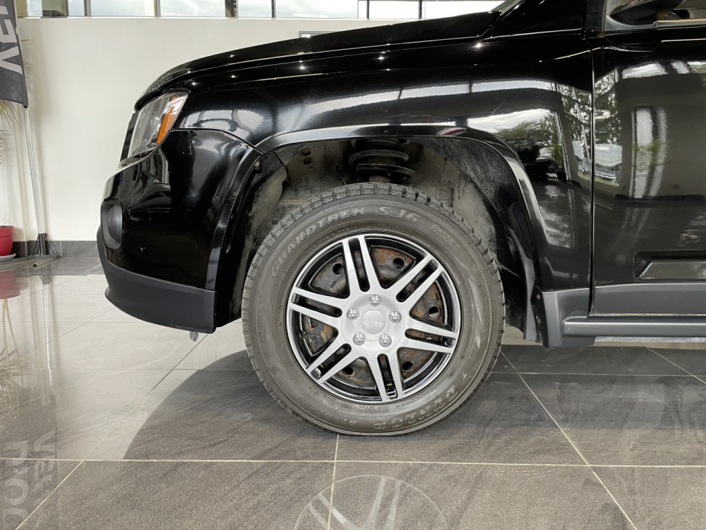 Jeep Compass Sport 2016 — photo 27