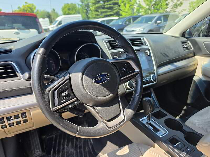 Subaru Outback 2018 TOURING / 2.5L / AUTO + AWD + TOIT + CAMERA + BAS KM +++ — photo 9