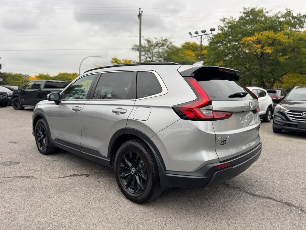 Honda CR-V Sport 2023 — photo 8