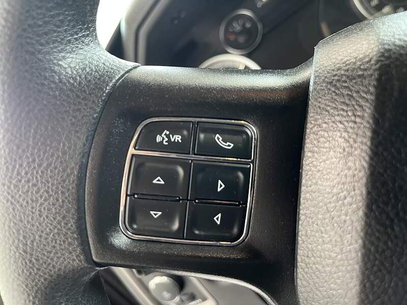 RAM 1500 Classic 2022 CLASSIQUE EXPRESS / MOTEUR 5.7L + CAMERA + BLUETOOTH +++ — photo 13
