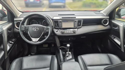 Toyota RAV4 Limitée 2017 — photo 19
