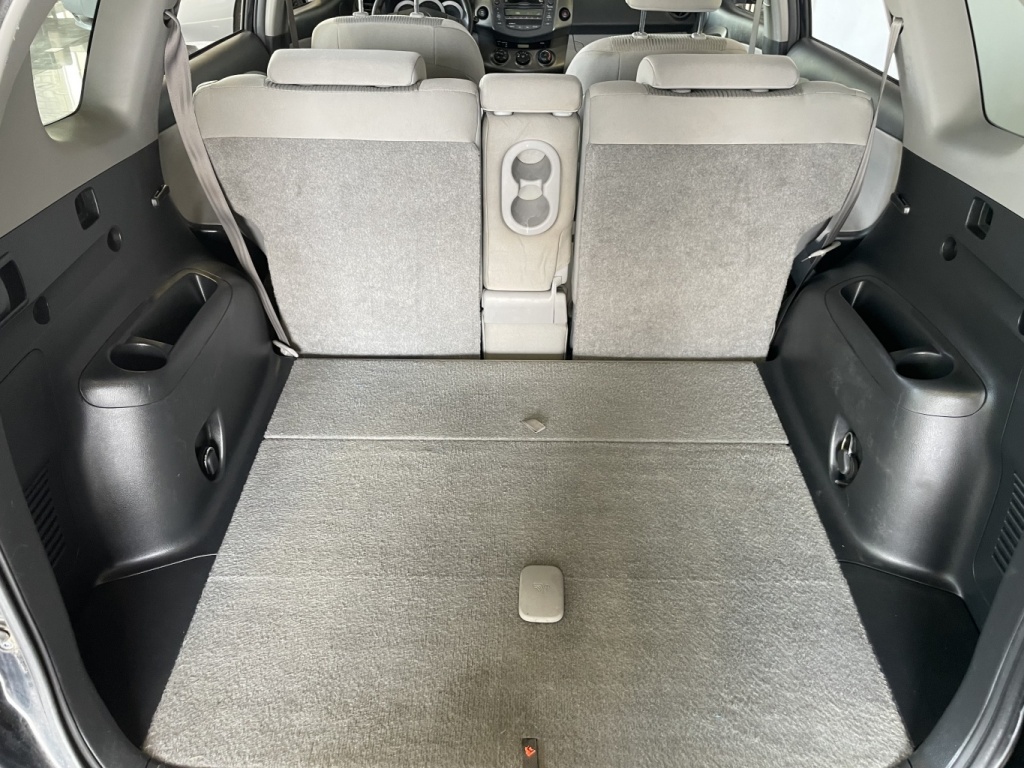 Toyota RAV4 De base 2010 — photo 10