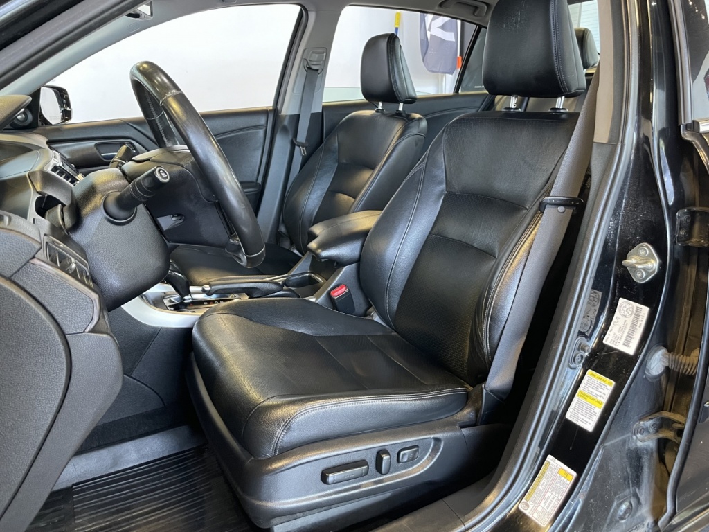 Honda Accord Touring 2015 — photo 14