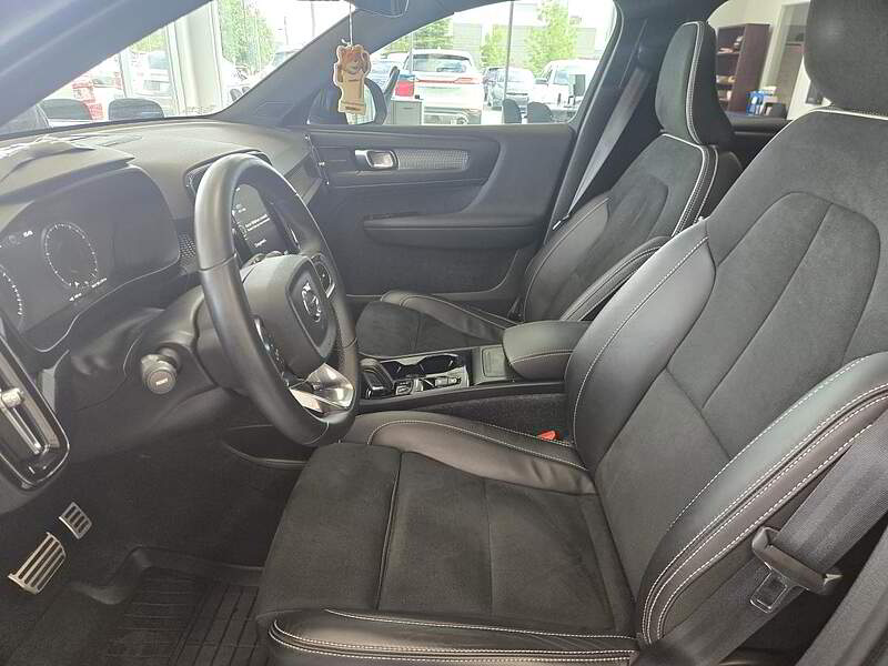 Volvo XC40 2022 T5 R-Design TI / AWD + TOIT + AUTO + GPS + CAMERA + BLUETOOTH +++ — photo 12