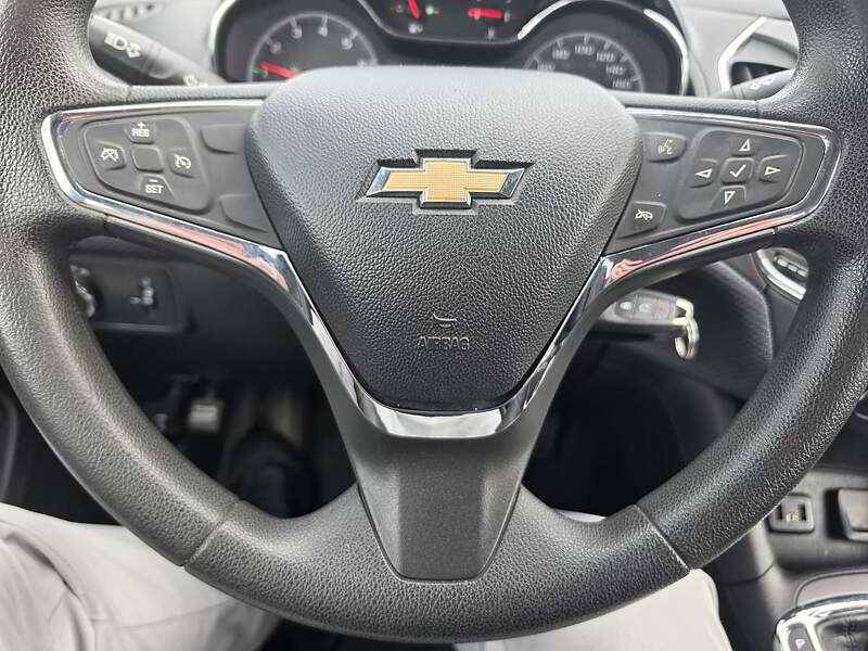Chevrolet Cruze 2019 LT / AUTO + CAMERA + BLUETOOTH +++++ — photo 11