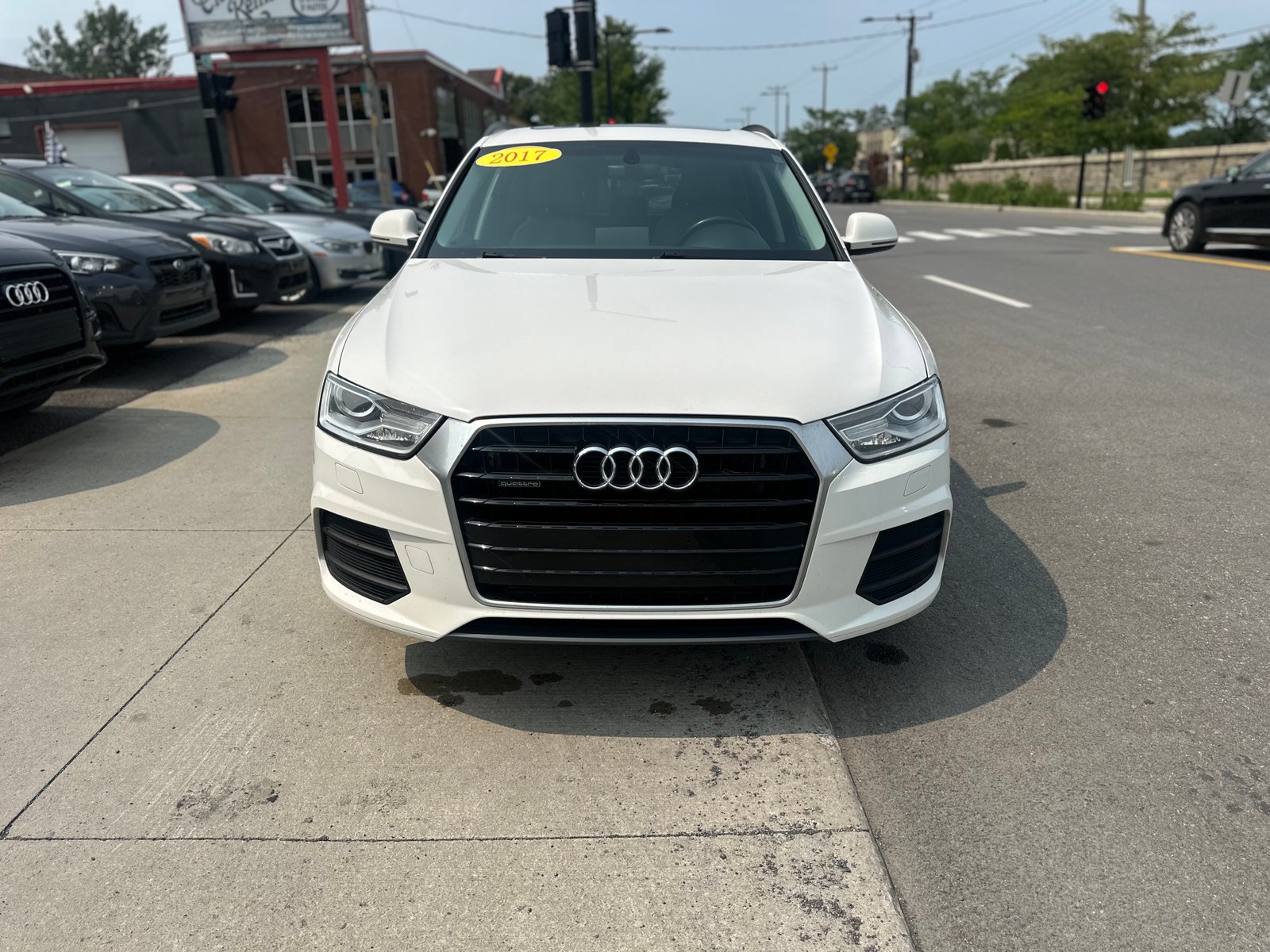 Audi Q3 2017 — photo 8