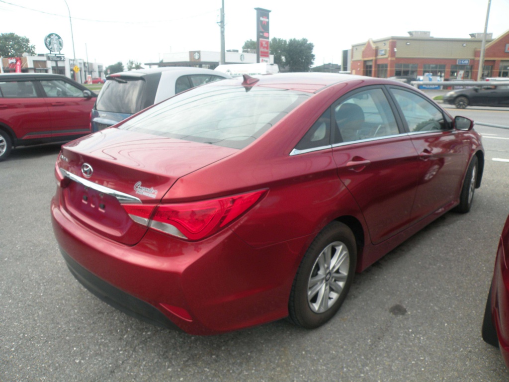 Hyundai Sonata GLS 2014 — photo 3