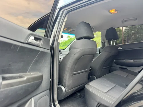 KIA Sportage LX 2021 — photo 12