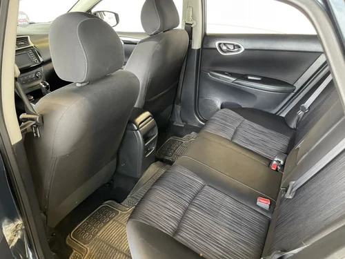 Nissan Sentra SV 2017 — photo 10