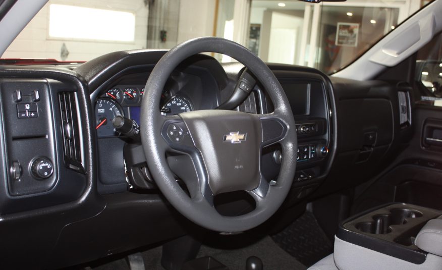 2017 CHEVROLET SILVERADO CUSTOM 1500 4X4 — photo 9