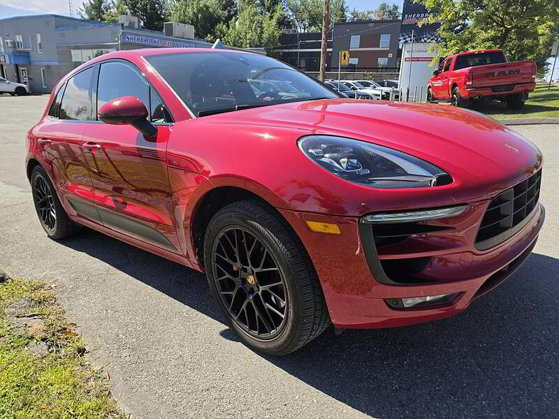 Porsche Macan 2018 GTS / AWD + TOIT + GPS + CAMERA + CUIR + BLUETOOTH + BAS KM +++ — photo 3