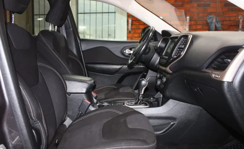 2015 JEEP CHEROKEE — photo 8