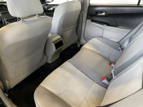 Toyota Camry LE 2014 — photo 11