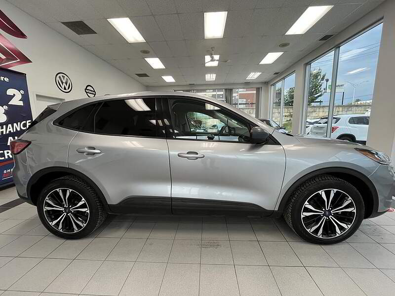 Ford Escape 2021 SE / AUTO + AWD + CAMERA + BLUETOOTH + A/C +++ — photo 4