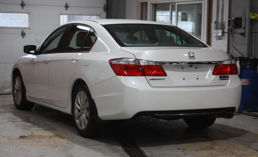 2015 HONDA ACCORD LX — photo 4