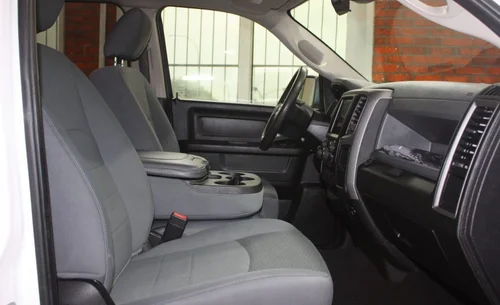 2019 RAM 1500 CLASSIC EXPRESS 4X4 — photo 8