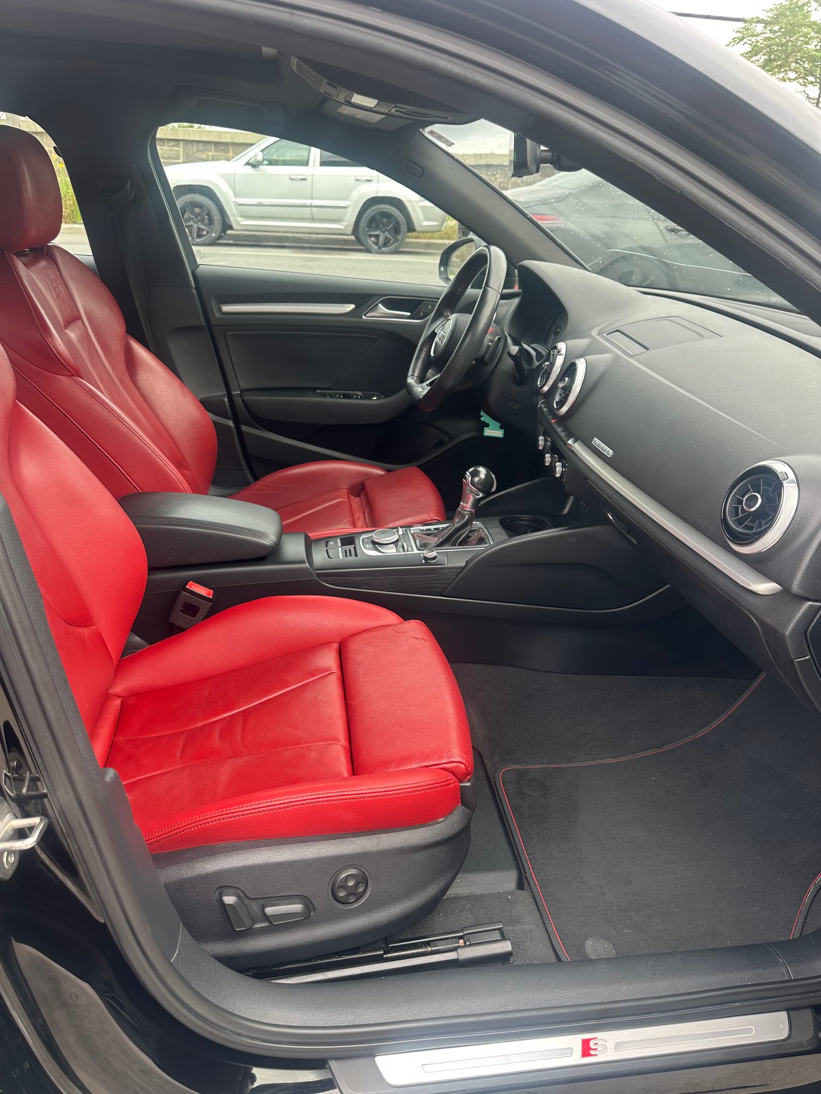 Audi S3 2018 — photo 12