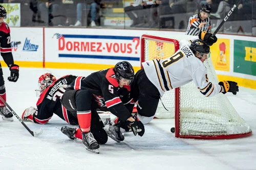 nathan-darveau-tient-les-huskies-entre-ses-griffes