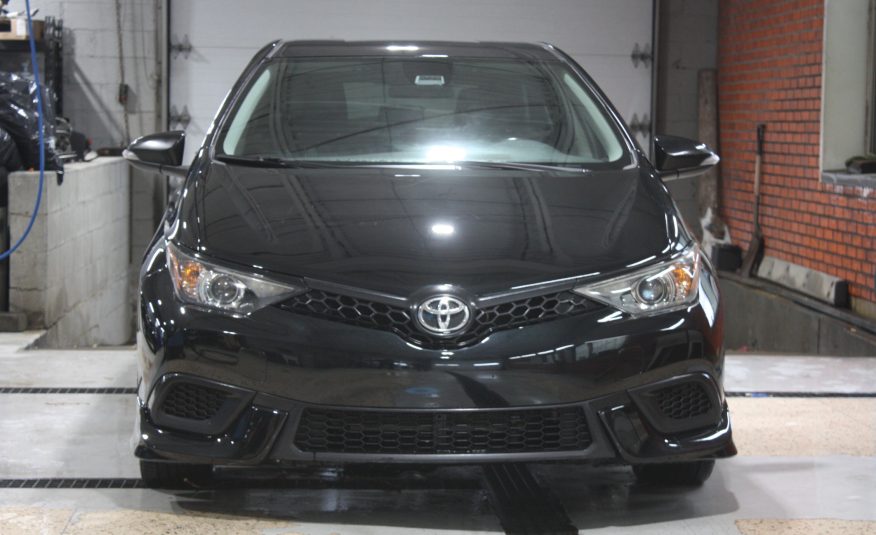 2017 TOYOTA COROLLA IM — photo 2