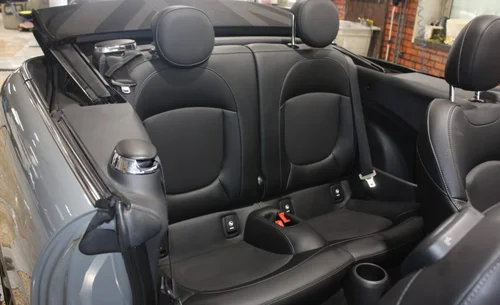 2017 MINI COOPER CONVERTIBLE — photo 8
