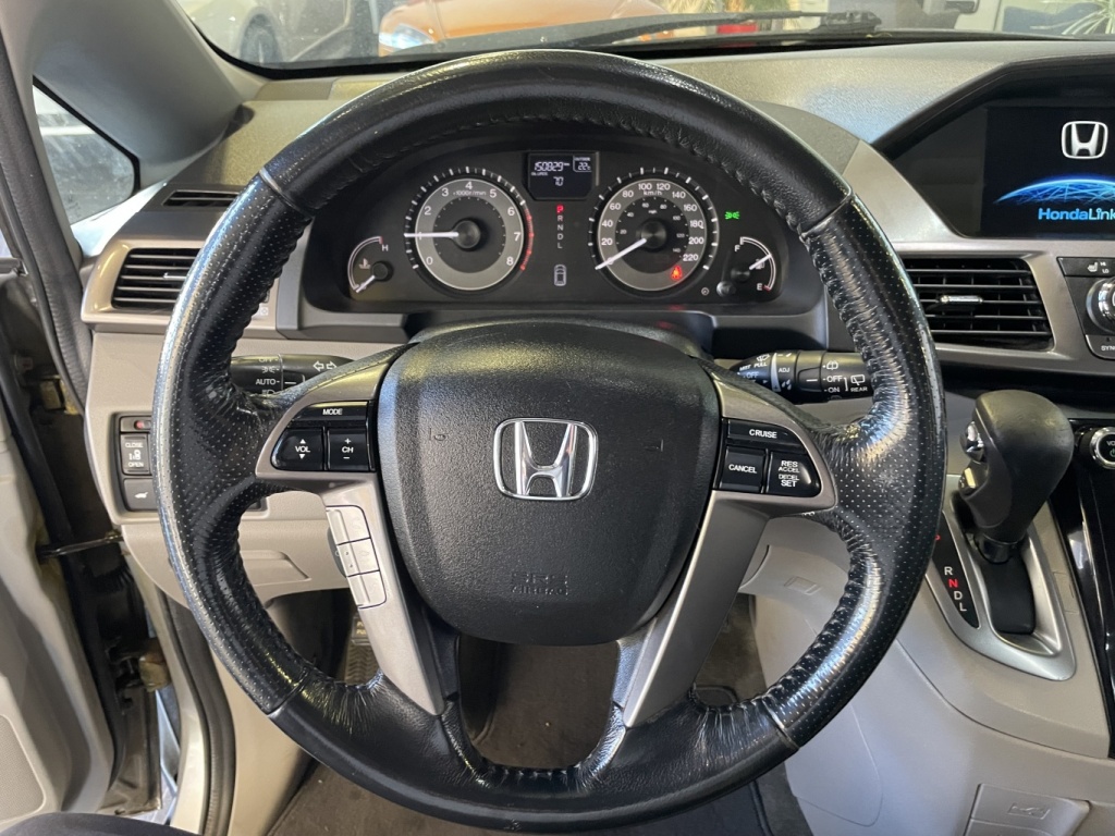 Honda Odyssey EX-L avec Navi 2015 — photo 17
