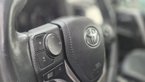Toyota RAV4 Limitée 2017 — photo 13